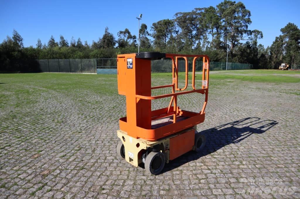 JLG 1230 ES 垂直升降工作台