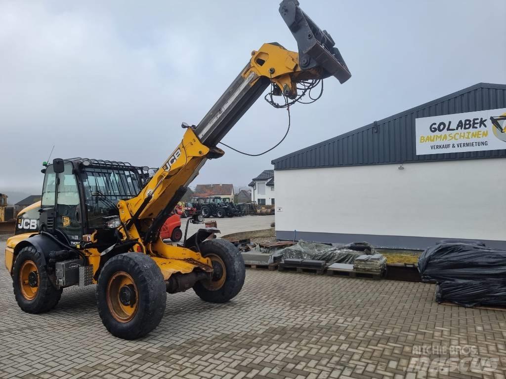 JCB TM 320 輪胎式裝載機