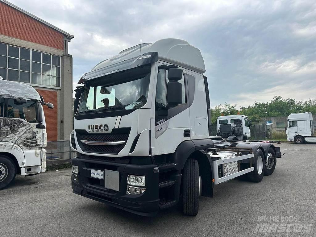 Iveco Stralis 460 商用底盤車