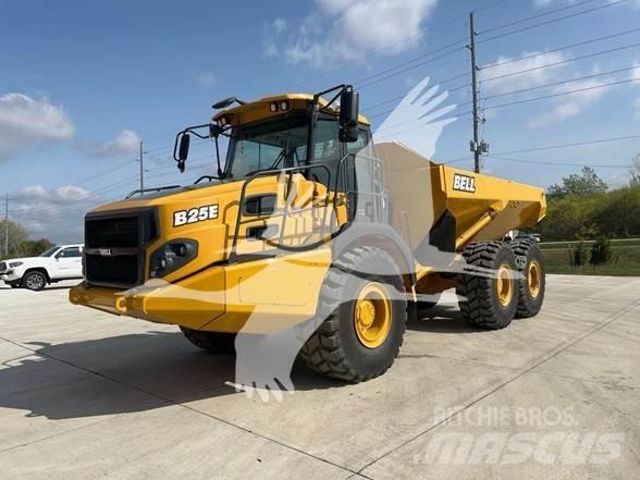 Bell B25E 鉸接式起吊車