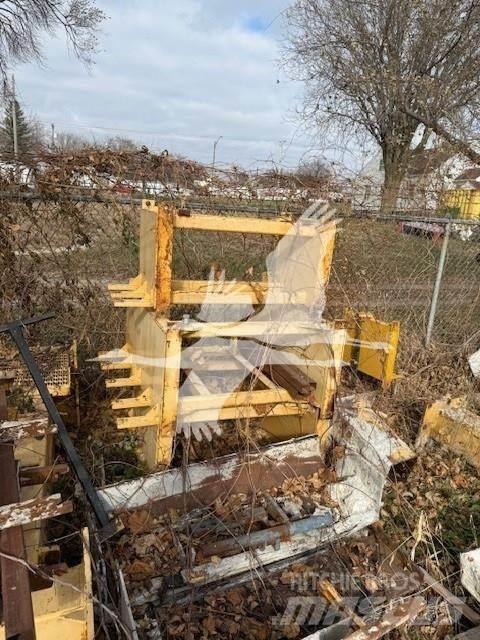  HEM 12-27 SFP 混凝土鋪路機