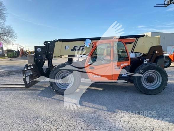 JLG 1255 伸縮臂操作車