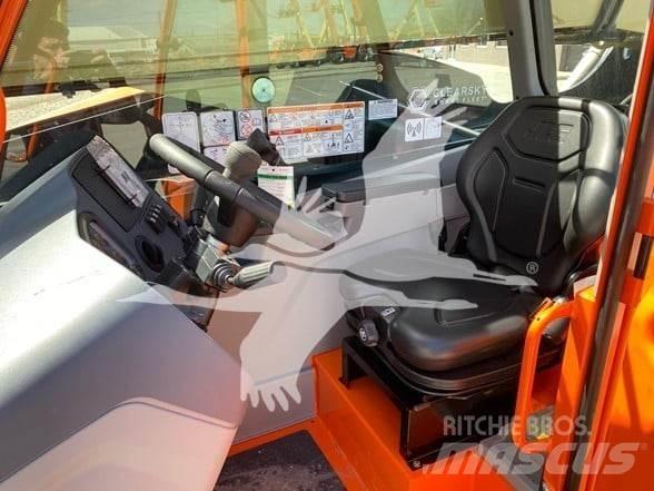 JLG 1255 伸縮臂操作車