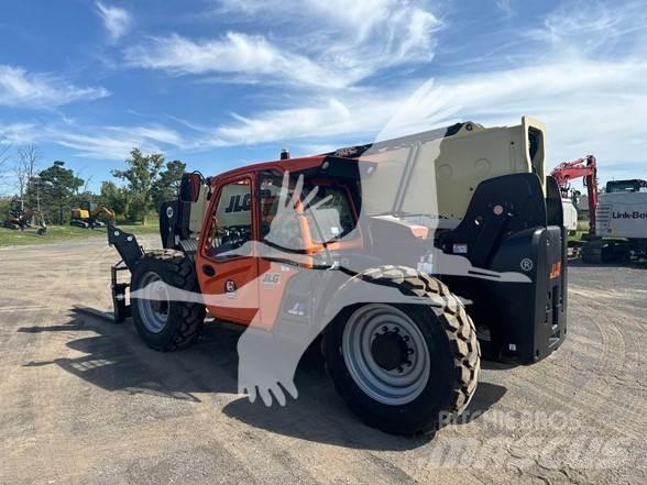JLG 1255 伸縮臂操作車
