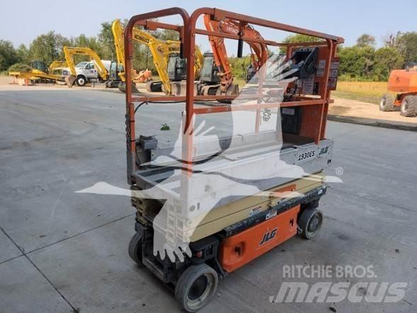 JLG 1930ES 剪式升降機