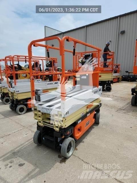 JLG 1930ES 剪式升降機