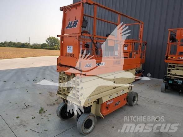 JLG 2632ES 剪式升降機