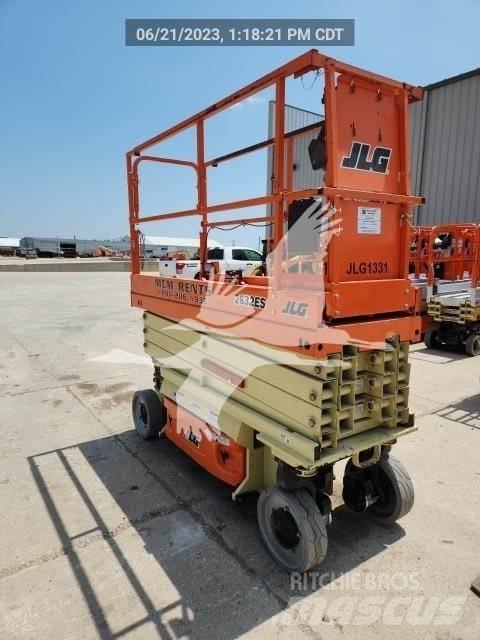 JLG 2632ES 剪式升降機