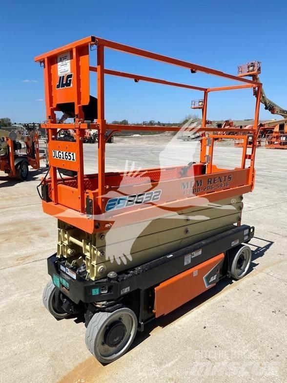 JLG 2632ES 剪式升降機