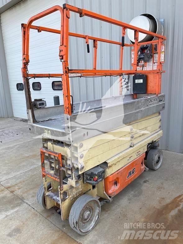 JLG 2632ES 剪式升降機