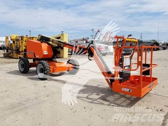JLG 340AJ 曲臂高空作業車