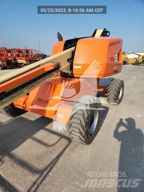 JLG 400S 伸縮臂高空作業車