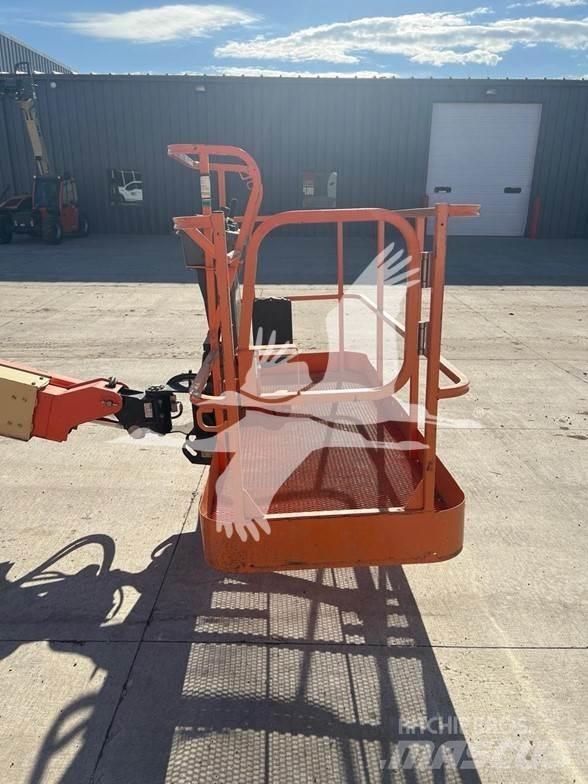 JLG 400S 伸縮臂高空作業車
