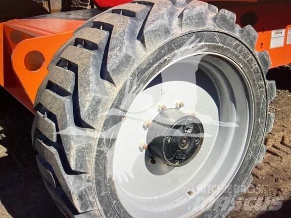 JLG 600AJ 曲臂高空作業車