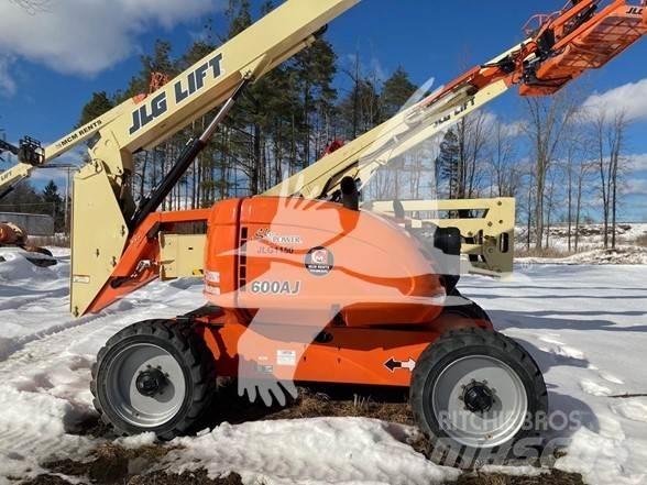 JLG 600AJ 曲臂高空作業車