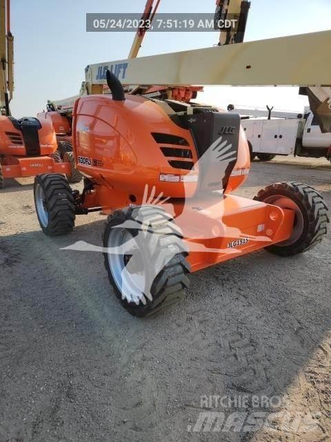 JLG 600AJ 曲臂高空作業車