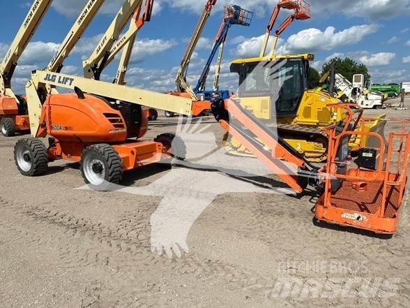 JLG 600AJ 曲臂高空作業車