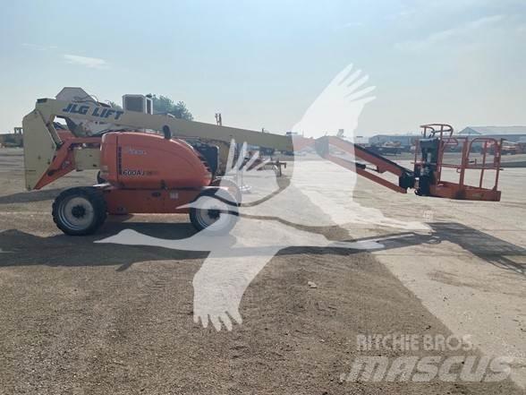 JLG 600AJ 曲臂高空作業車