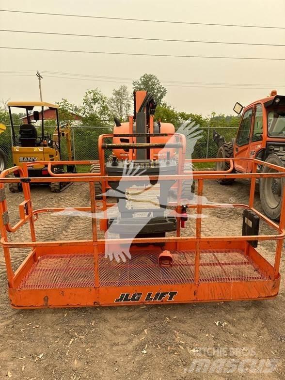 JLG 600AJ 曲臂高空作業車