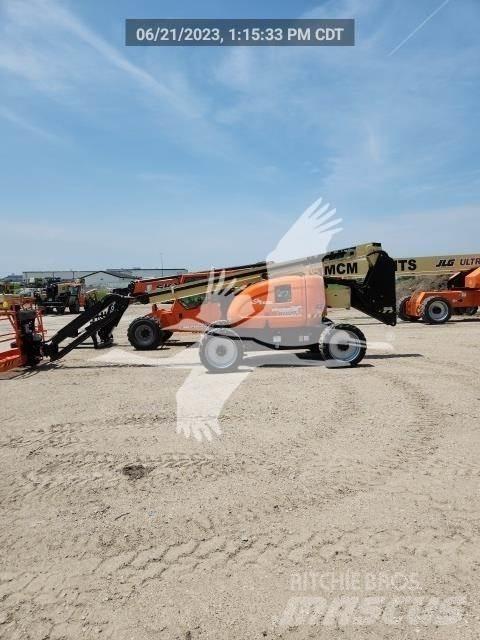 JLG 600AJ 曲臂高空作業車