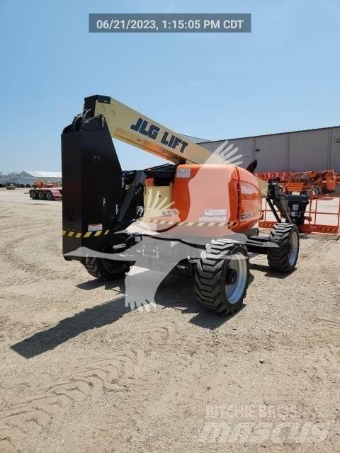 JLG 600AJ 曲臂高空作業車