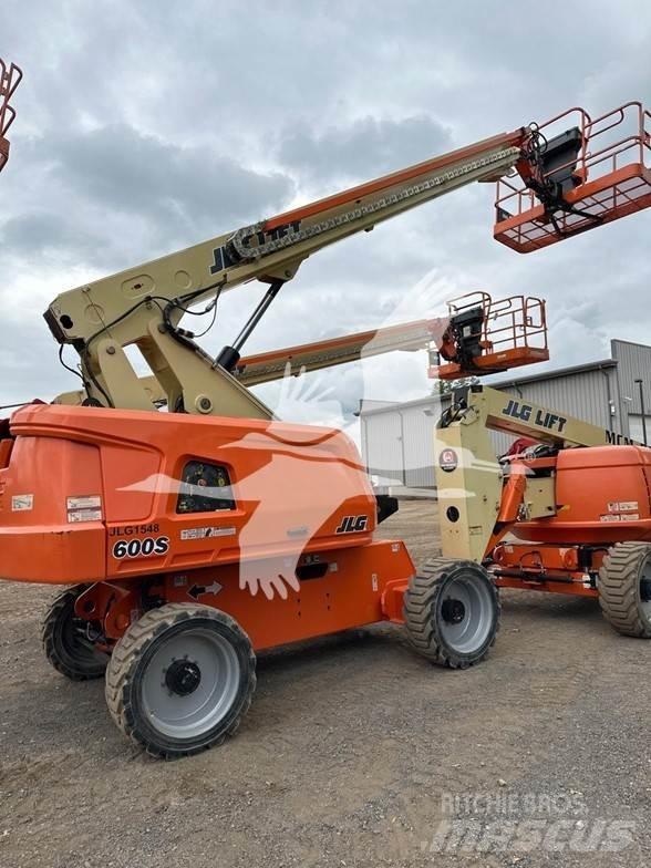 JLG 600S 伸縮臂高空作業車