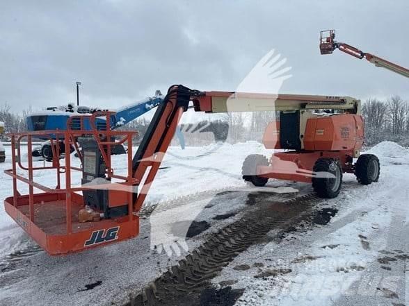 JLG 800AJ 曲臂高空作業車
