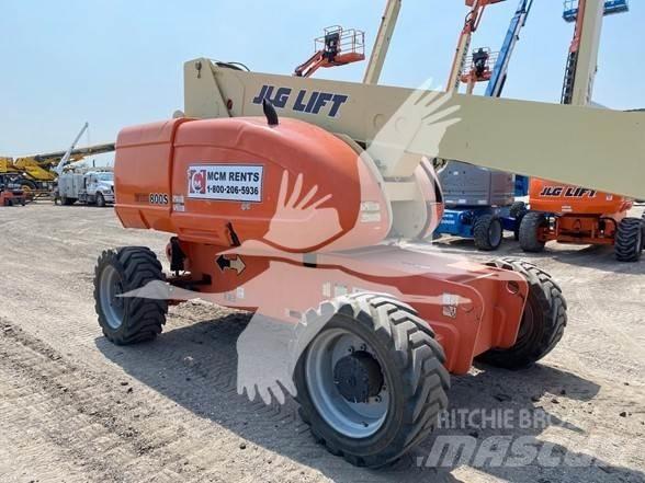 JLG 800S 伸縮臂高空作業車