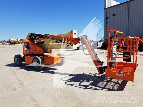 JLG E450AJ 曲臂高空作業車