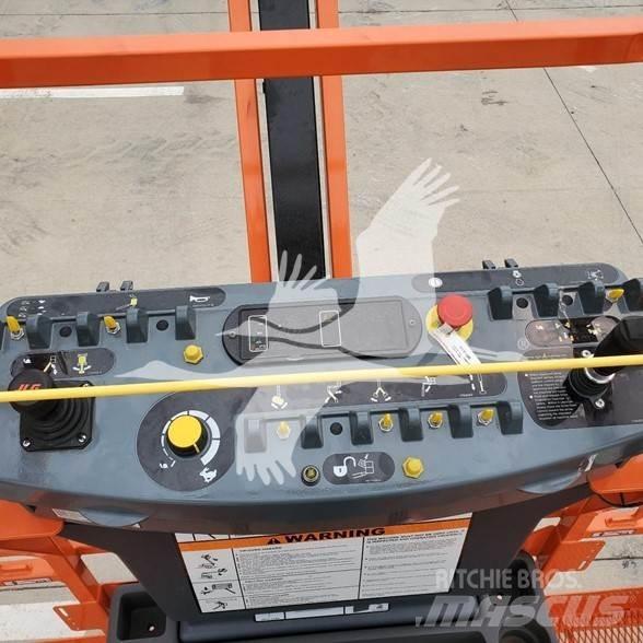 JLG EC600SJP 伸縮臂高空作業車