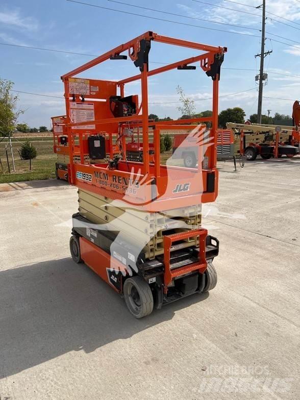 JLG ES1932 剪式升降機