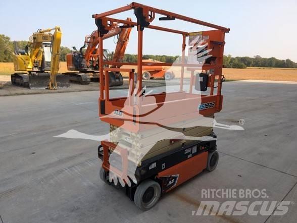 JLG ES1932 剪式升降機