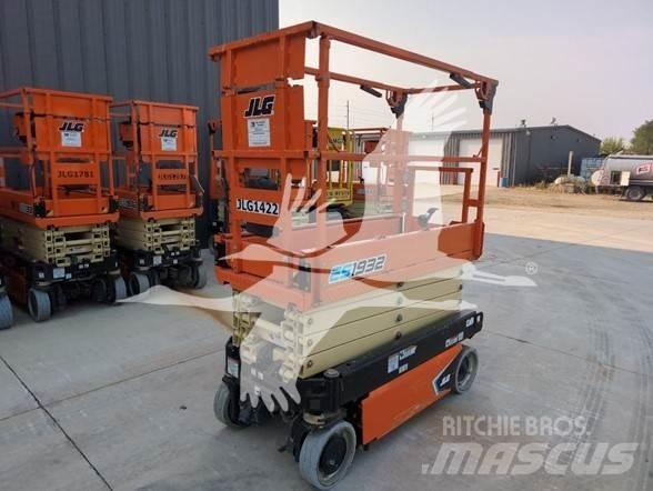 JLG ES1932 剪式升降機
