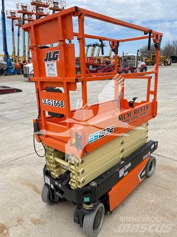 JLG ES1932 剪式升降機