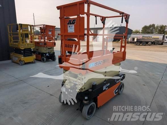 JLG ES1932 剪式升降機