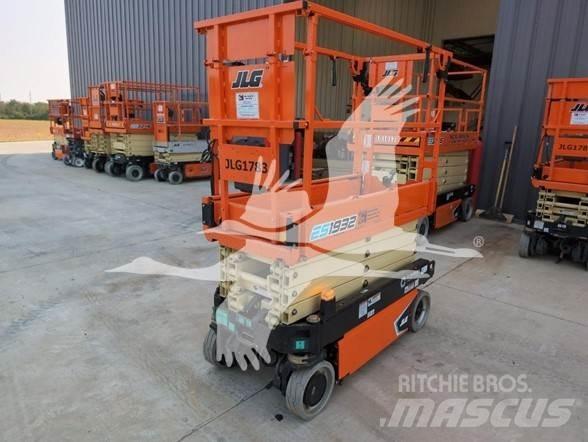 JLG ES1932 剪式升降機