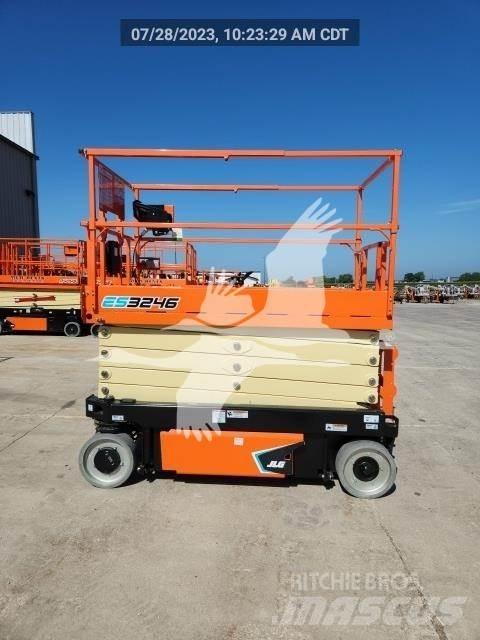 JLG ES3246 剪式升降機