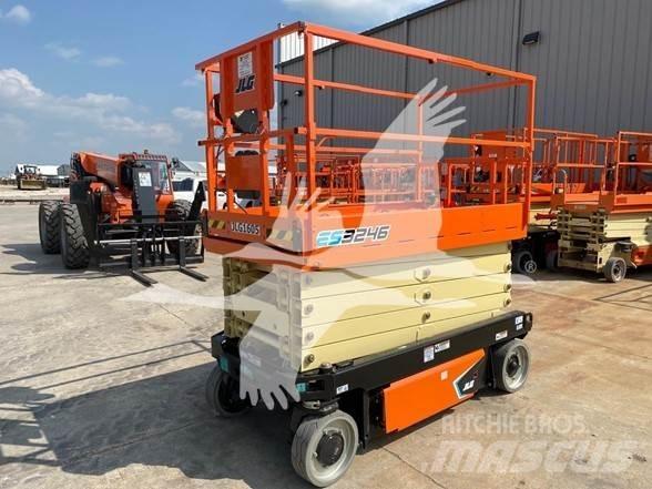 JLG ES3246 剪式升降機