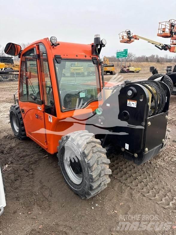 JLG G5-18A 伸縮臂操作車