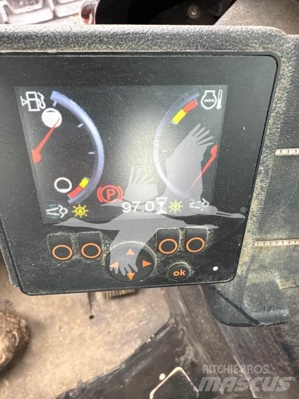 Manitou 2150RT 滑移轉向裝載機