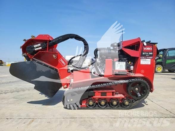Toro STX38 樹樁破碎機