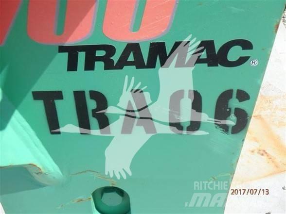 Tramac 700 F3 鏟斗