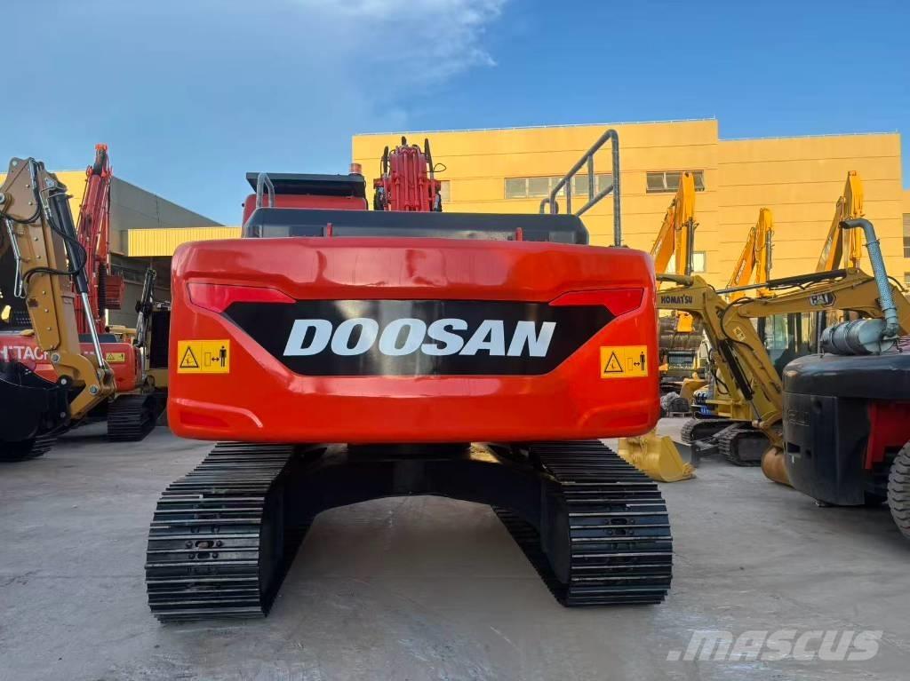 Doosan DX 225 LC 履帶式 挖土機/掘鑿機/挖掘機