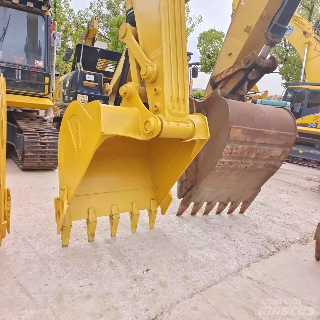 Komatsu PC 220 履帶式 挖土機/掘鑿機/挖掘機