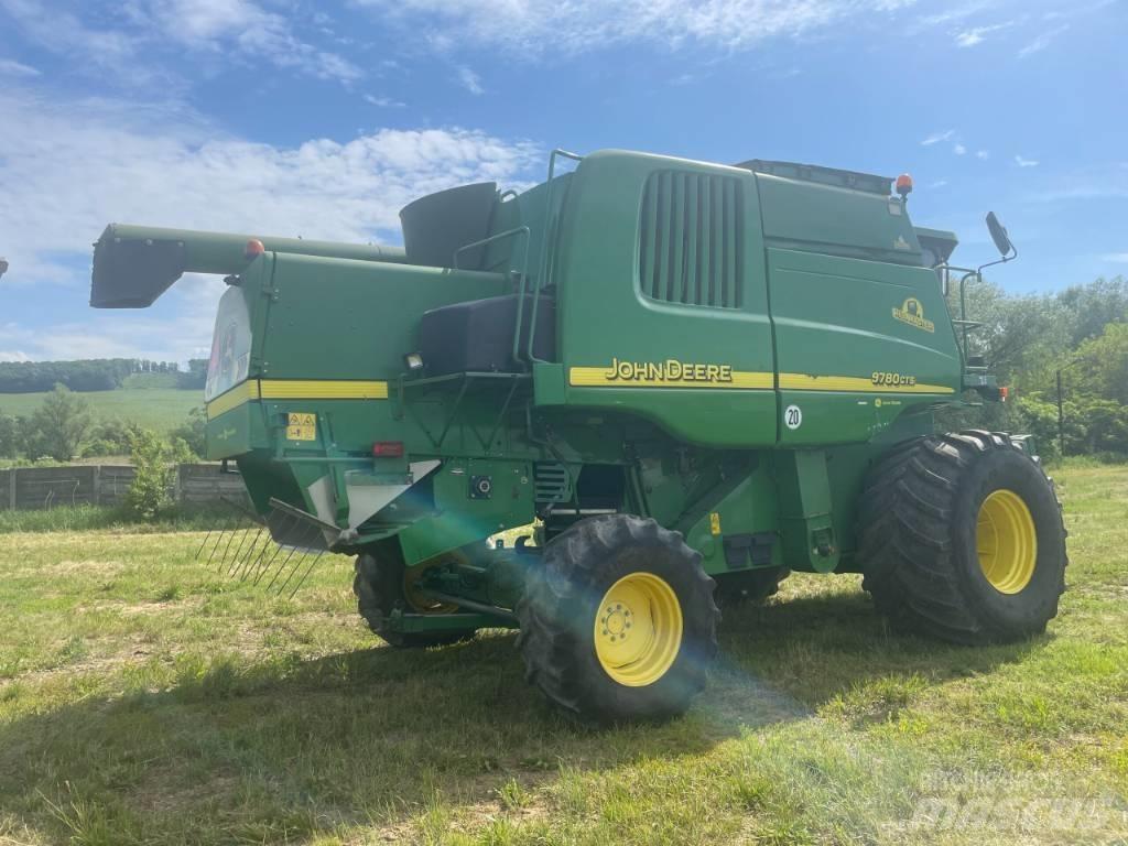 John Deere 9780 CTS 聯合收穫機