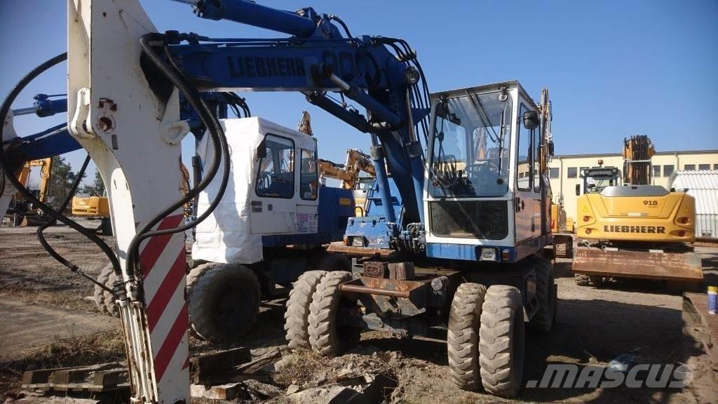 Liebherr A900 旋轉式挖土機/掘鑿機/挖掘機