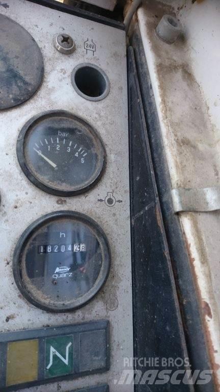 Liebherr A900 旋轉式挖土機/掘鑿機/挖掘機