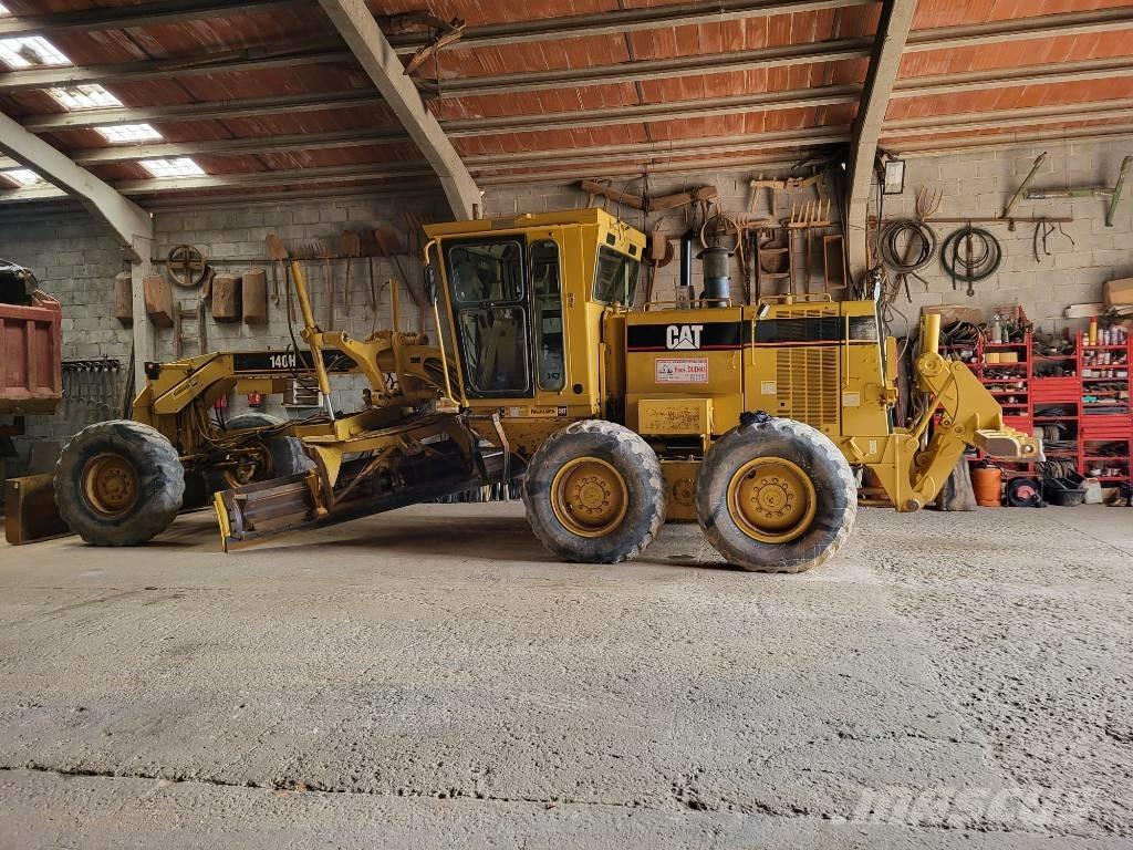 CAT 140 H 平土機