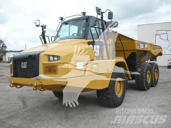 CAT 725C2 鉸接式起吊車