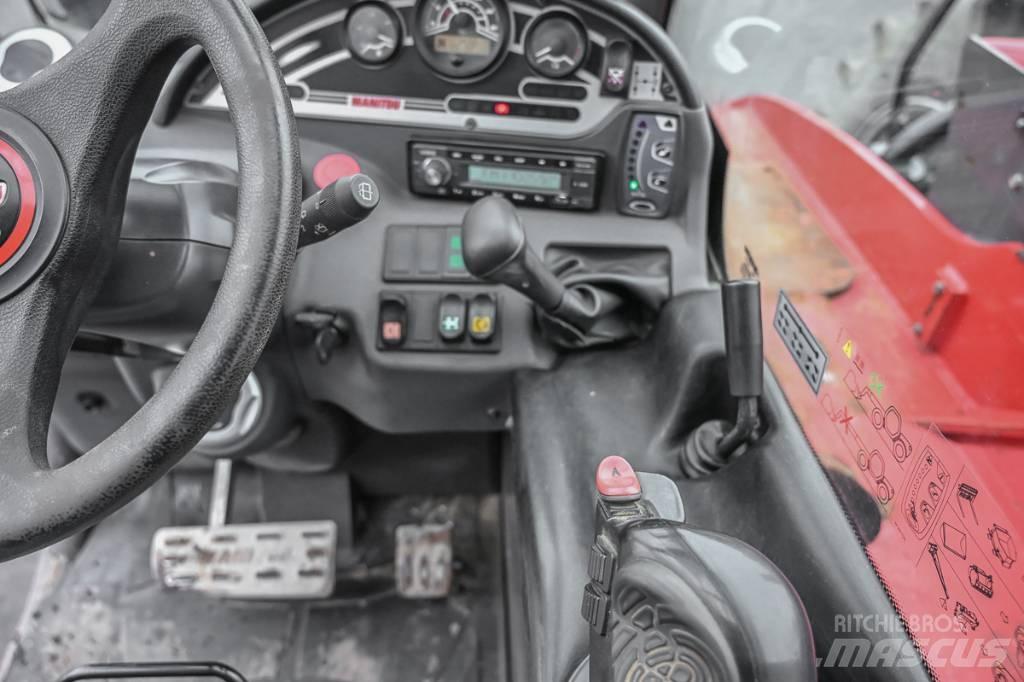Manitou MT 732 伸縮臂操作車